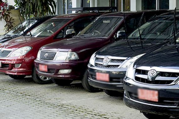 Pembagian Mobil Dinas Tidak Rata, Politikus Gerindra Sewot - JPNN.COM