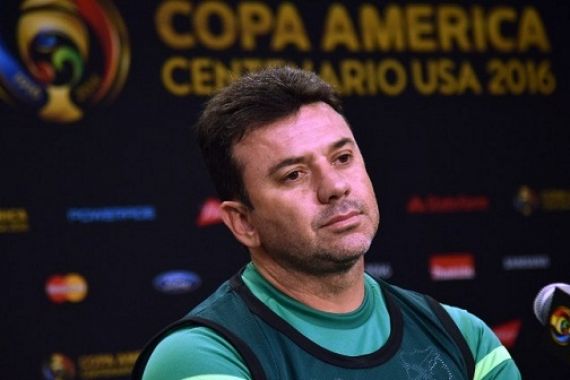 Tanggapi Penalti Kontroversial, Pelatih Bolivia: Itu Memalukan! - JPNN.COM