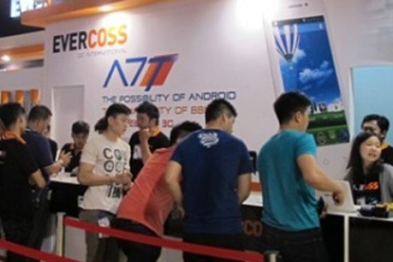 Evercoss Tawarkan Beragam Diskon dan Hp Rp 199 Ribu - JPNN.COM