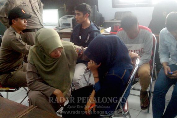 Mbak Madona Kepergok di Hotel, Mengaku Tetap Puasa - JPNN.COM