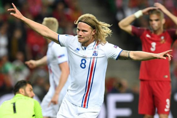 Lanjutkan Mimpi, Islandia Buat Portugal Kecewa - JPNN.COM