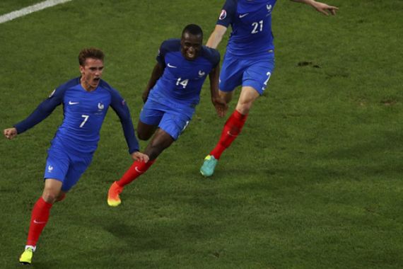 Lagi-lagi Gol Menit Akhir, Prancis Pastikan Lolos 16-Besar - JPNN.COM