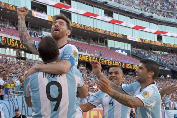 Gulung Venezuela, Argentina Jumpa AS di Semifinal - JPNN.COM