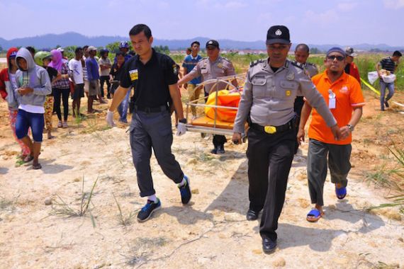 Buka Warung, Pemilik Langsung Teriak Histeris, Ternyata... - JPNN.COM