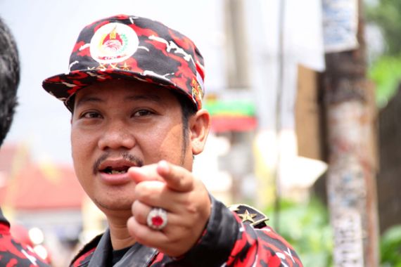 Kemang Pratama Gelap, Ki Kusumo: PLN Kayak Anak Kecil - JPNN.COM