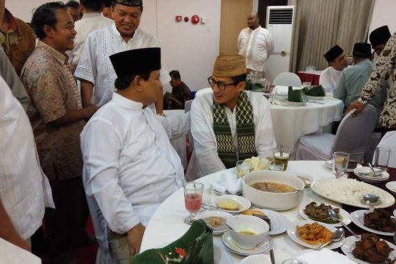 Inikah Tanda Prabowo Restui Sandiaga Lawan Ahok? - JPNN.COM