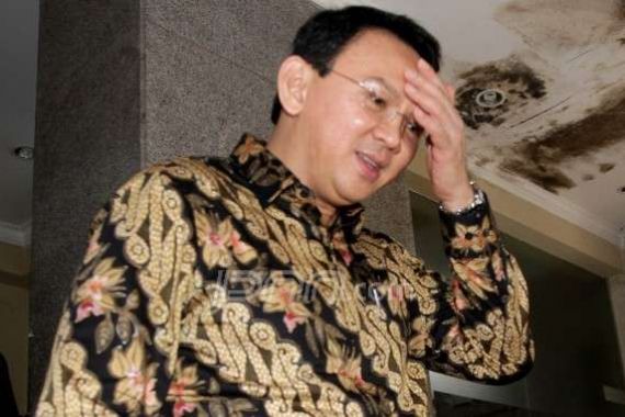 Ahok: Anak Sekolah Wajib Nonton Rudy Habibie - JPNN.COM