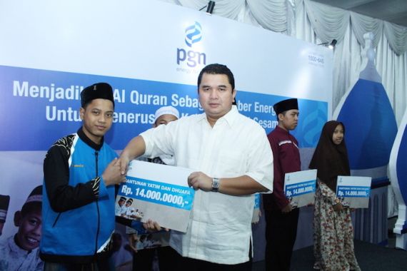 PGN Santunani 15 Ribu Anak Yatim Rp 7,5 Miliar - JPNN.COM