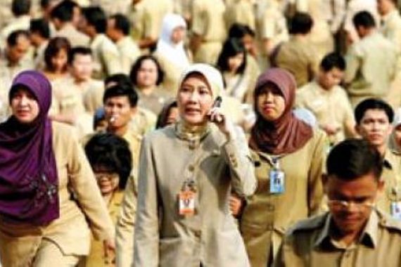 Ingat ya, PNS Dilarang Minta THR kepada Masyarakat!! - JPNN.COM