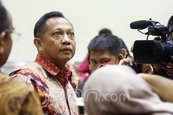 Komjen Tito Karnavian Bicara Soal Pemalsu Vaksin Palsu - JPNN.COM