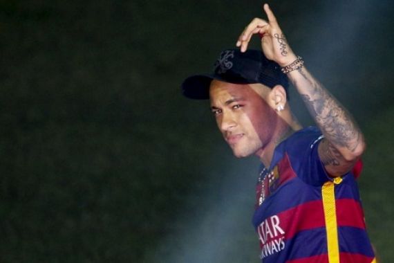 Resmi! Neymar Perpanjang Kontrak Hingga 2021 - JPNN.COM
