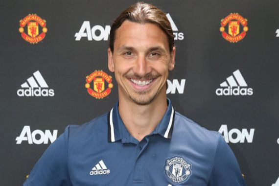 Ke Man. United, Ibrahimovic Seperti Mayweather dan Pacquiao - JPNN.COM