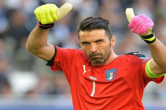 Tenang, Buffon Tak Seperti Messi, Dia Belum Mau Pensiun - JPNN.COM