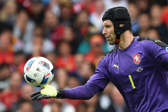 Petr Cech Pensiun - JPNN.COM