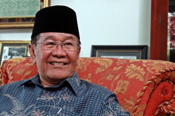 Innalillahi..Selamat Jalan, Pak Hasan Basri Durin - JPNN.COM