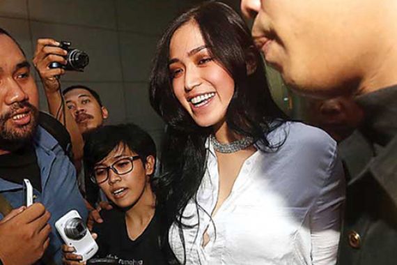 Dibicarakan Di Lokasi Shooting, Jessica Iskandar Ingat Pesan Almarhum Olga - JPNN.COM
