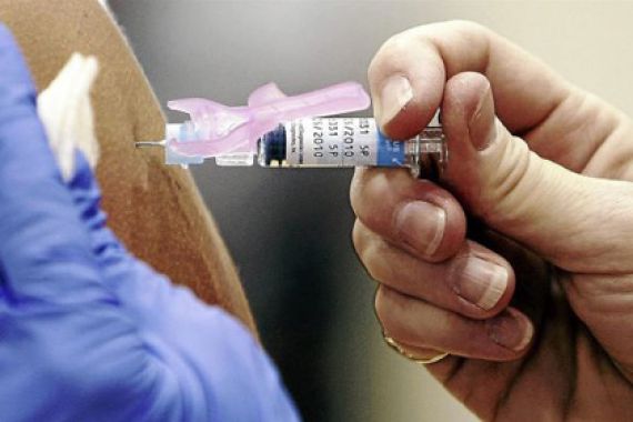 Harap Tenang! Dinas Kesehatan Jamin tak Ada Vaksin Palsu - JPNN.COM