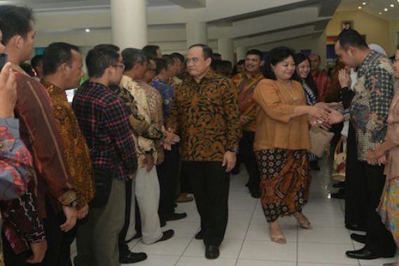 KSAL Halal Bihalal dengan Prajurit TNI AL Wilayah Timur - JPNN.COM