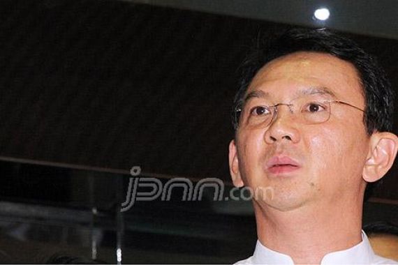 Pentolan Relawan Sebut Ahok Siapkan Alibi untuk Maju Lewat Parpol - JPNN.COM