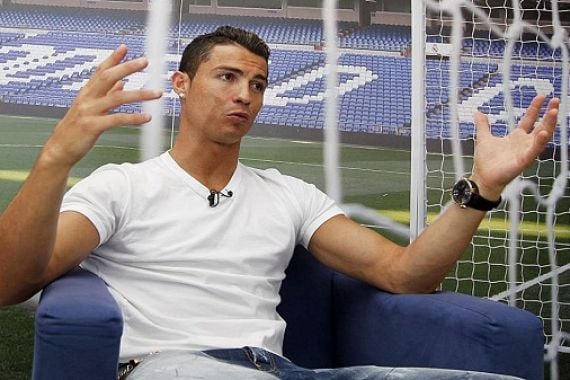 Ronaldo Ingin Akhiri Karier Bersama Real Madrid - JPNN.COM
