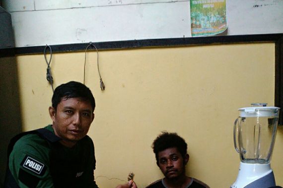 Toko Miras Dibobol 6 Pria, Satu Ditangkap - JPNN.COM