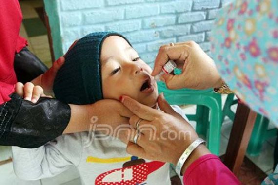 Pemprov Banten Vaksinasi Ulang 1.002 Balita - JPNN.COM