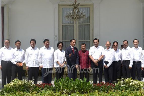 Biar Kabinet Efektif, Ini Saran untuk Jokowi - JPNN.COM