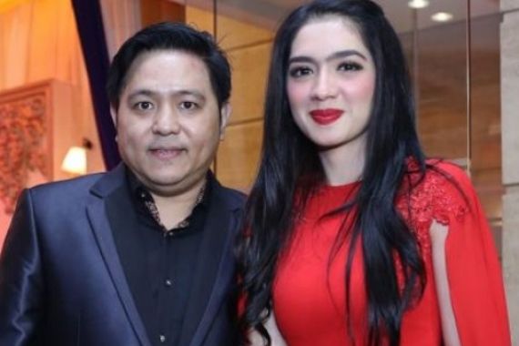 Cerai, Angel Karamoy Sesali Pernikahannya? - JPNN.COM