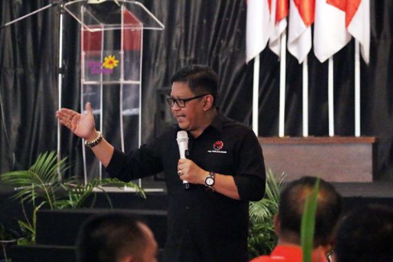 Bimtek PDIP Jatim: Hasto Ingatkan Mandat Bu Mega untuk Anggota Legislatif - JPNN.COM