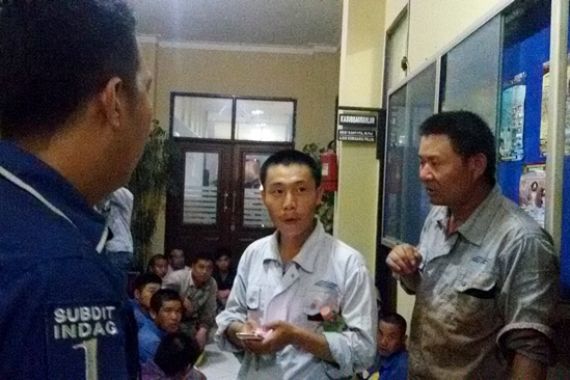 70 WN Tiongkok yang Diamankan Polda Banten Pekerja Kasar - JPNN.COM
