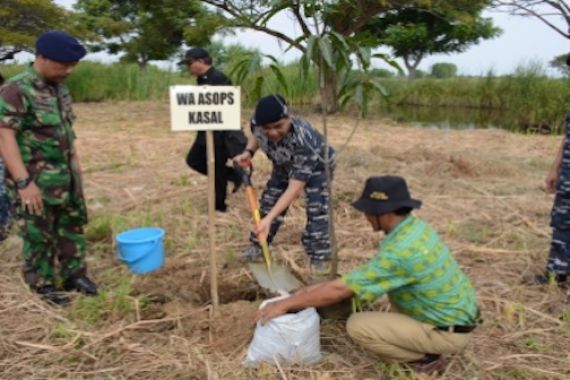 Empat Pangkalan TNI AL Serentak Gelar Bakti Sosial SBJ 2016 - JPNN.COM