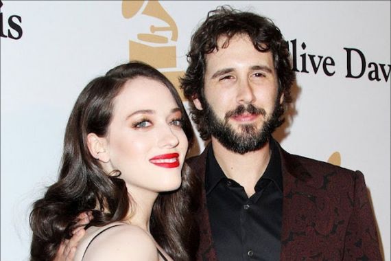 Josh Groban Akhiri Asmaranya dengan Model Seksi - JPNN.COM