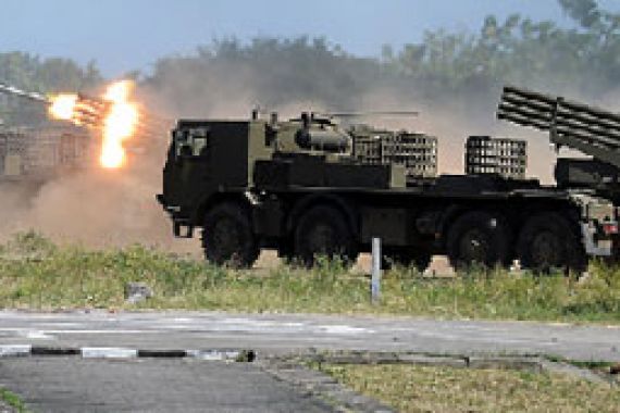 Keren! Rudal RM - 70 MLRS Baru Milik TNI AL - JPNN.COM