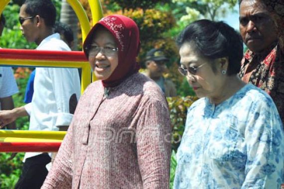 Wahai Warga Surabaya, Bu Risma ke Jakarta Setujukah Anda? - JPNN.COM