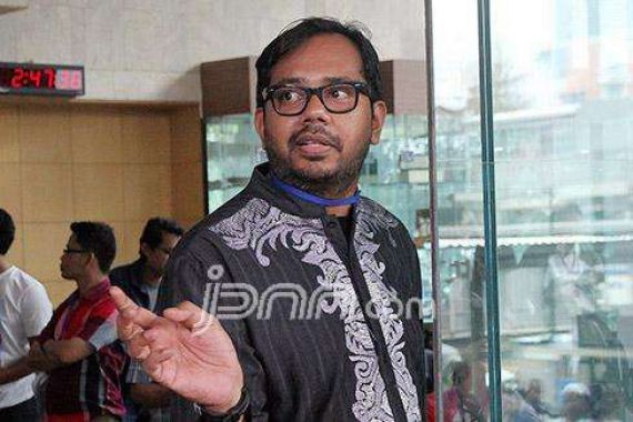 Haris Azhar Dipolisikan Atas Kasus Pencemaran Nama Baik - JPNN.COM