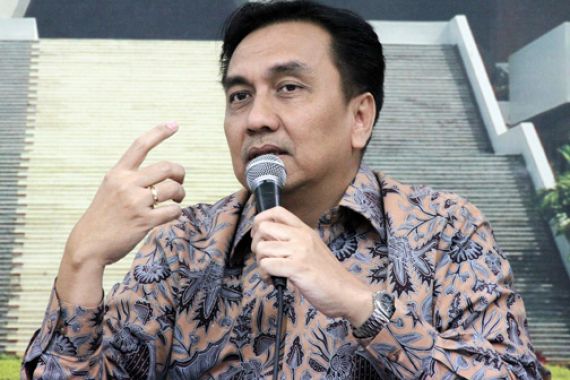 Effendi Simbolon Sebut Kabinet Sekarang Hasil Daur Ulang - JPNN.COM