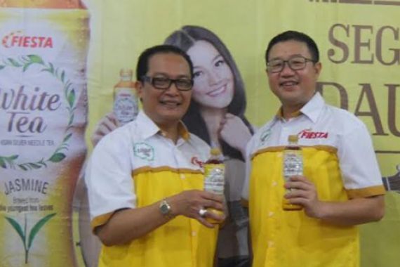 Fiesta White Tea, Segarnya Teh Dari Daun Termuda - JPNN.COM