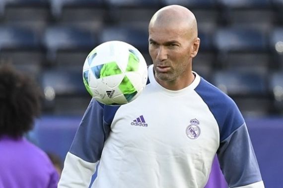 Zidane: Madrid Bukan Favorit di Super Cup - JPNN.COM