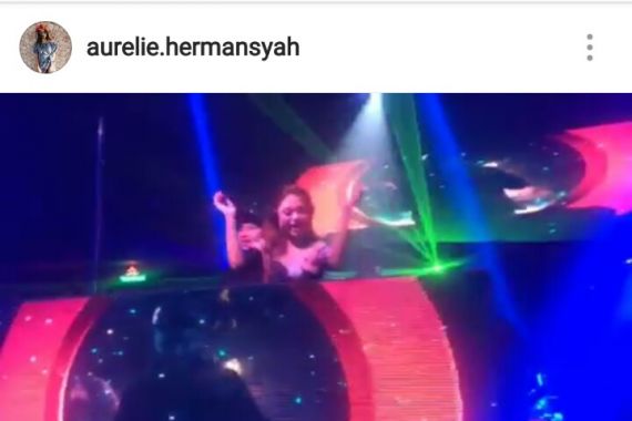 Aurel Resmi Nge-DJ, Dugemnya di Samarinda - JPNN.COM