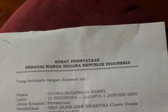 Gloria Cinta Indonesia, Belum 18 Tahun Sudah Siap Jadi WNI - JPNN.COM