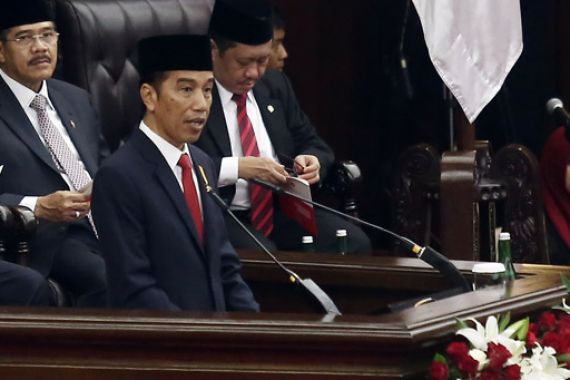 Jokowi Puji Kinerja DPR/DPD Tahun Ini - JPNN.COM