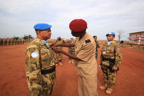 Prajurit TNI di Afrika Dapat Penghargaan Saat HUT Kemerdekaan RI - JPNN.COM