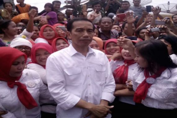 Pak Jokowi, Bidan PTT Ogah Diberi Janji Manis - JPNN.COM