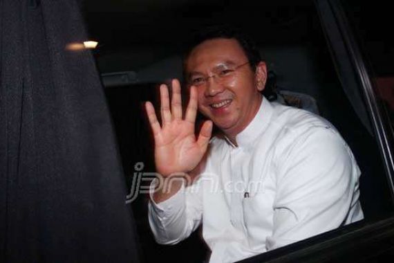 Ahok: Kader PDIP Ngoceh di Media Doang - JPNN.COM