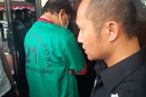 Oknum Polisi yang Terlibat Kasus Imam S Arifin Tetangganya Bandar Narkoba - JPNN.COM