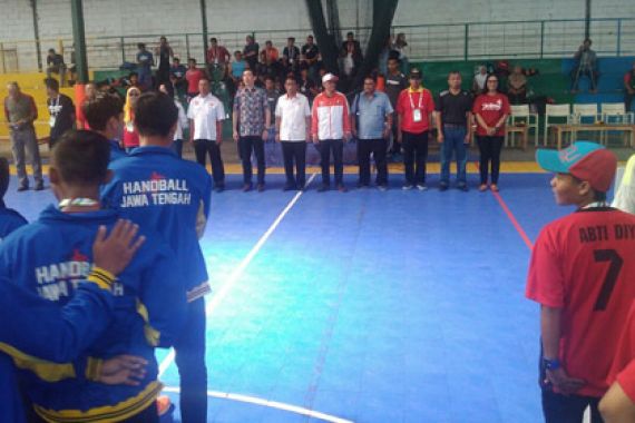 Ekshibisi PON Handball, Jogja Lakoni Laga Sengit Kontra Jatim - JPNN.COM