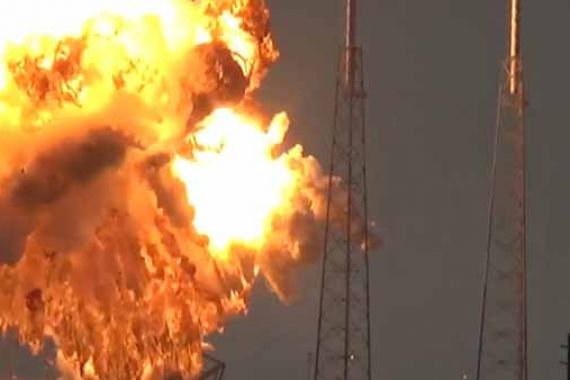 Duaaarr! Uji Coba Roket SpaceX Malah Meledak - JPNN.COM