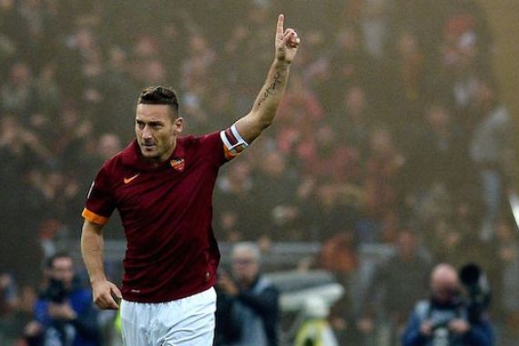 25 Tahun Bela Roma, Totti Ingin Musim Ini Berlangsung Istimewa - JPNN.COM