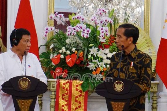 Jokowi Merasa Mirip dengan Duterte - JPNN.COM