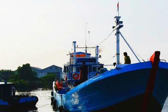 Tingkatkan Serapan Ikan Nelayan Merauke, Perum Perindo Tambah 2 Kapal Angkut - JPNN.COM